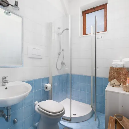 Apartment With Swimming Pool In Sorrent